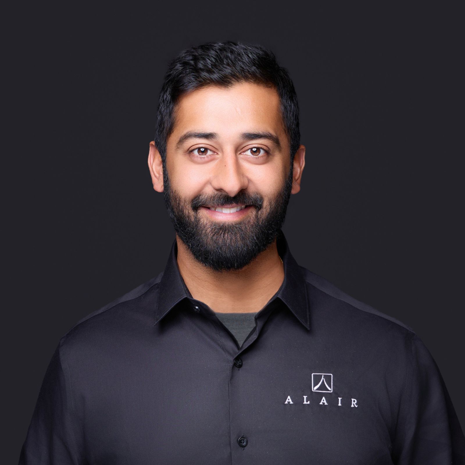 Aaron  Dhillon