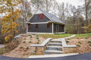 Carriage-House-Auzillary-Guest-Dwelling-Custom-Home-Hunt-Country-Light-Horse-602.jpg