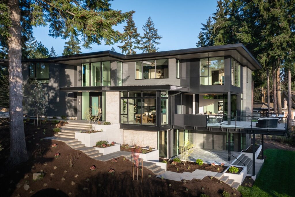 an exterior shot of our project on Lake washington | Alair Homes Kirklnad 