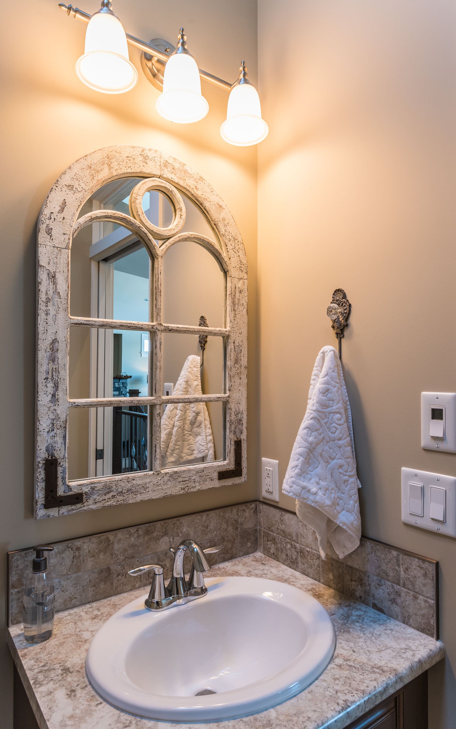 bathroom mirror ideas