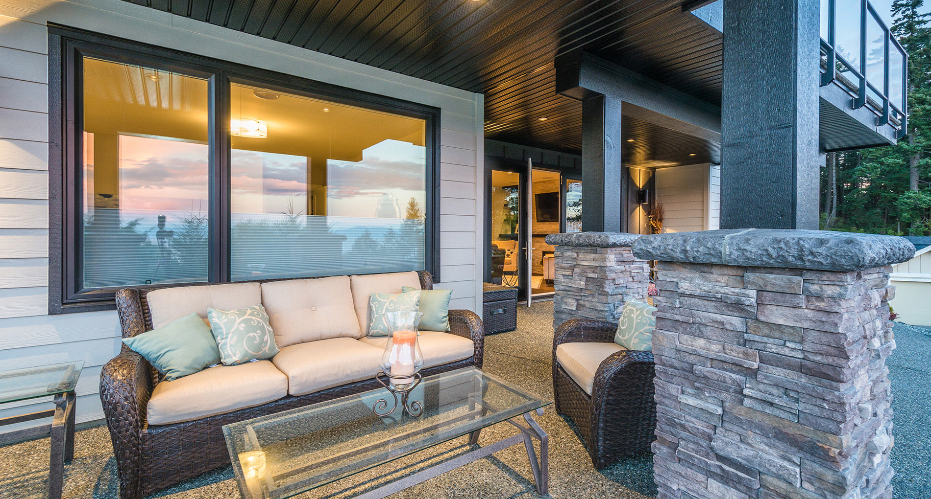 Outdoor Living Richmond Hill Oakcrestpl3656 Slider2