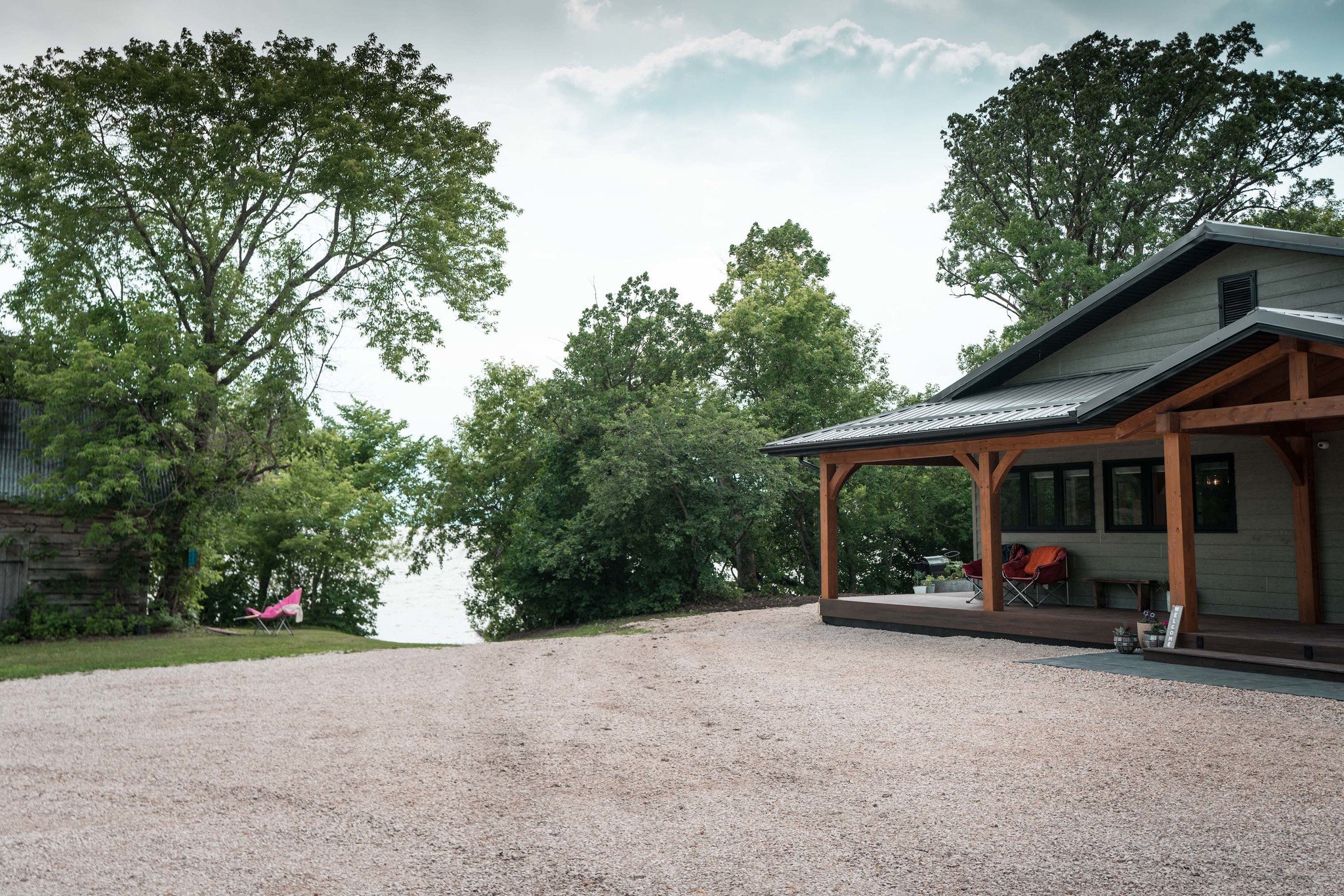 Custom Home Taking Advantage of Winnipeg Land