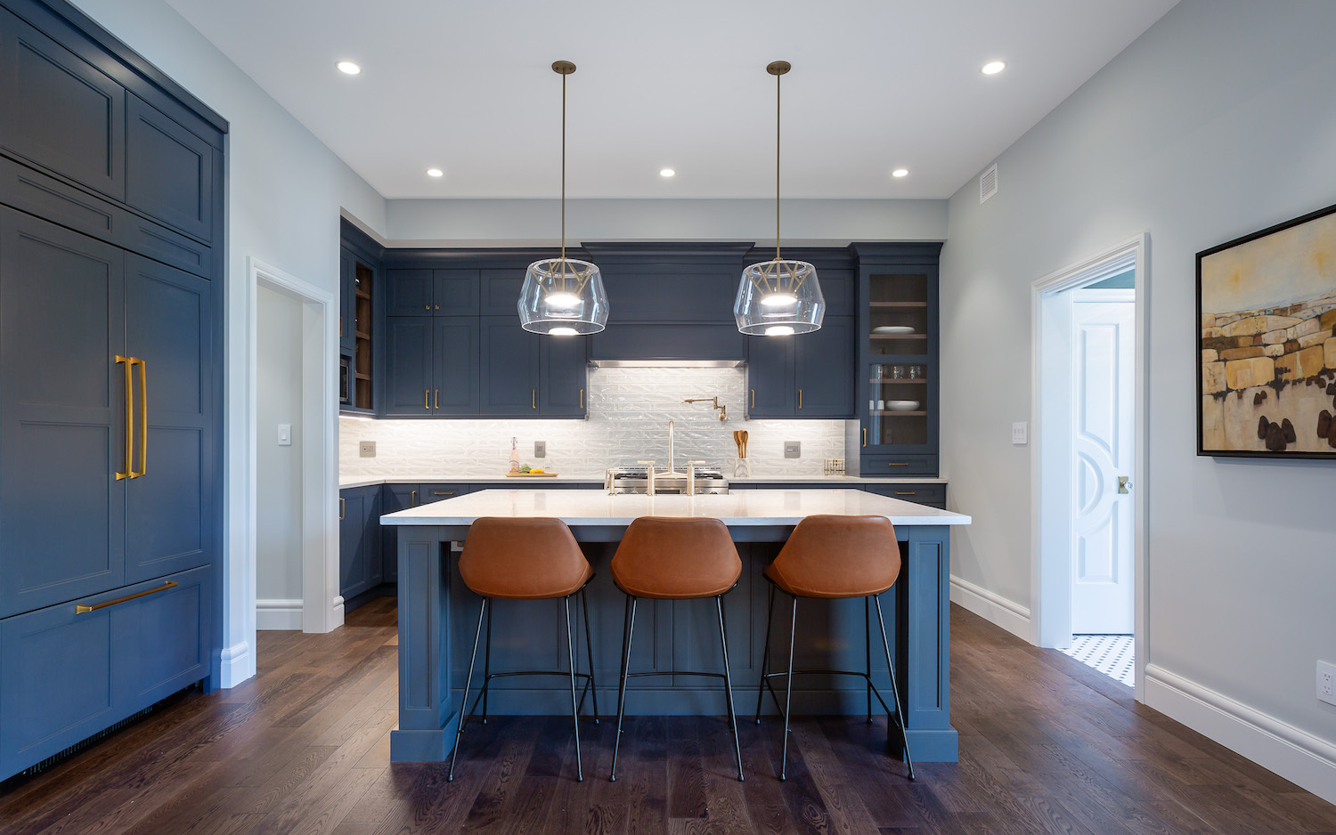 Navy Paint Makes for Chic Modern Oakville Kitchen