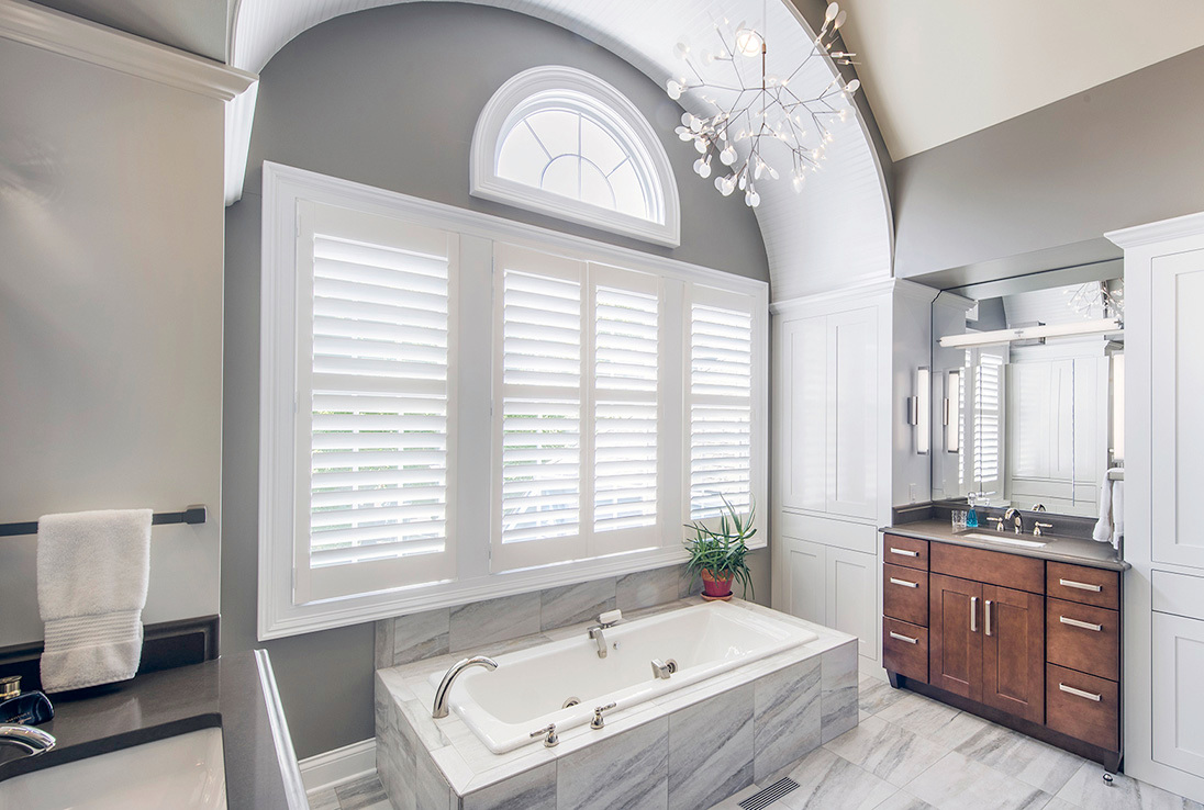 Custom Spa Bathroom in Hudson Custom Home