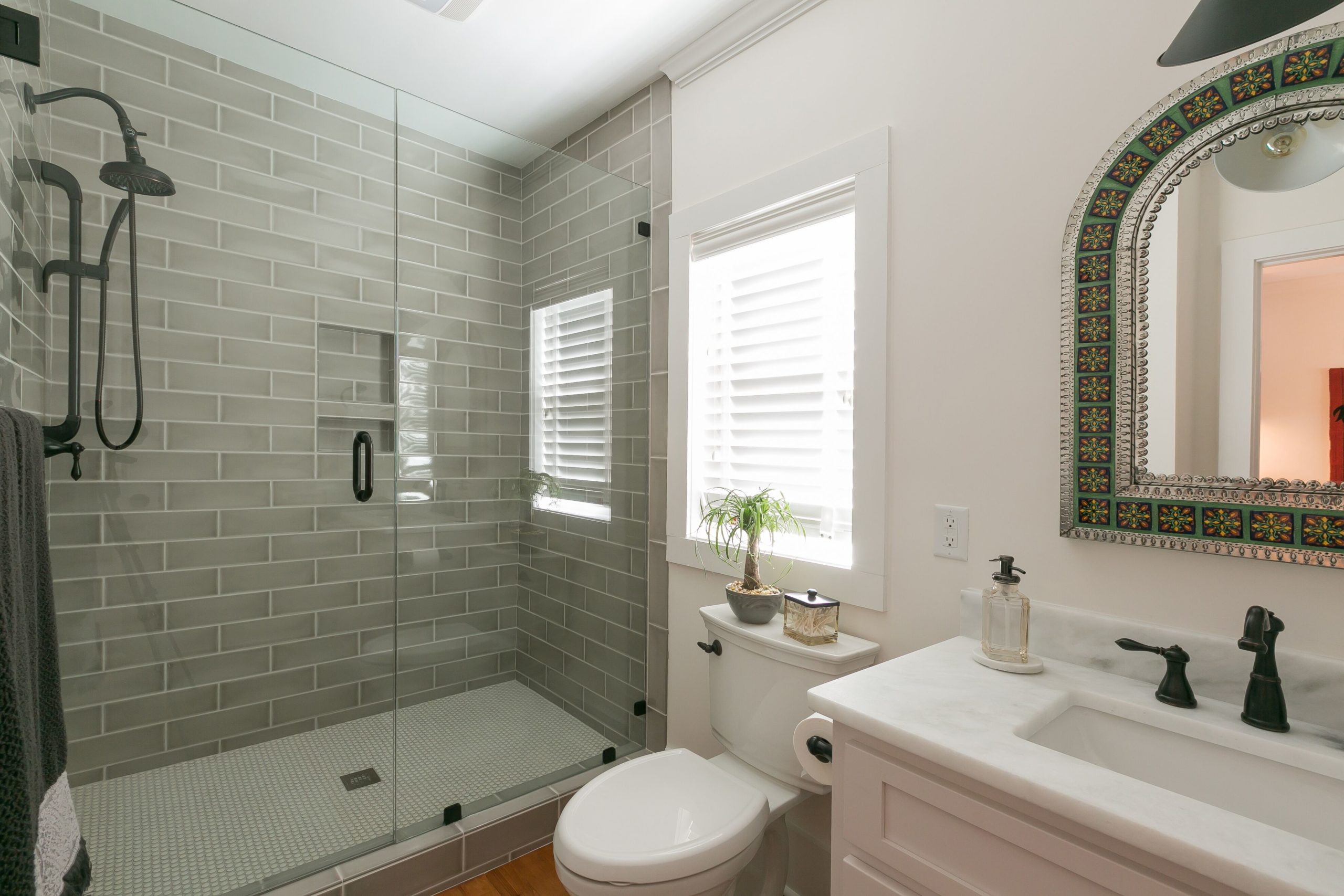 charleston-historic-home-bathroom