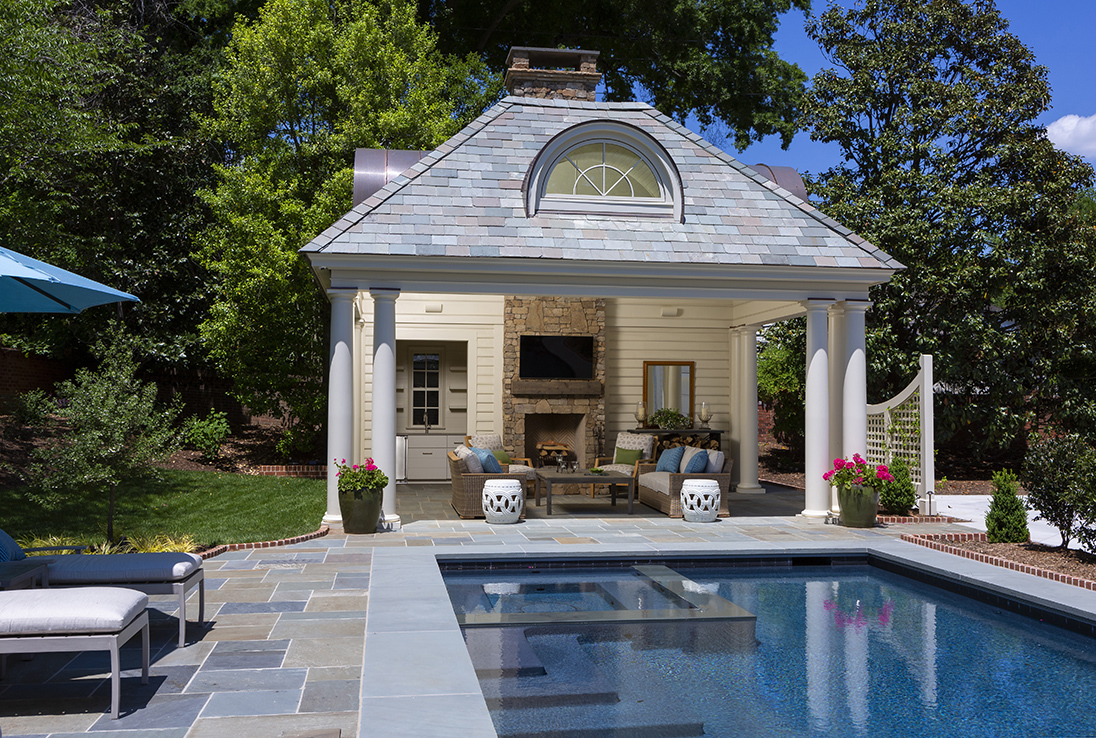 charlotte-outdoor-living-space