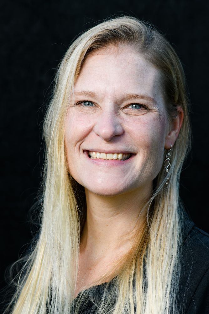 Shelly Lucas